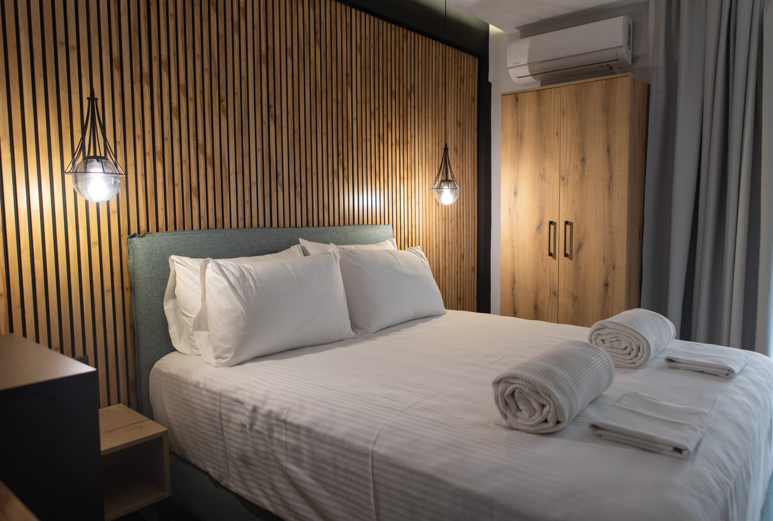 Δίκλινο Δωμάτιο με Μπαλκόνι